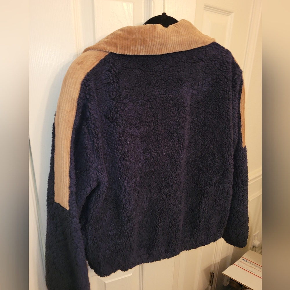 Faherty Pullover Navy Sweater - image 7